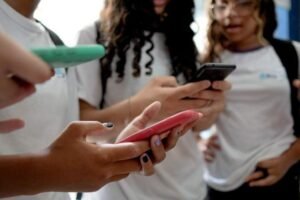 1_celulares_videorelease___fotos_guilherme_oliveira__4_-33262218