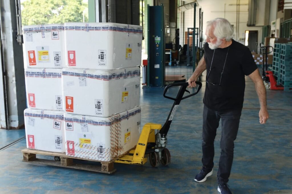 2d7725d8-2180-434f-a5a4-05a4de8f24fe_0